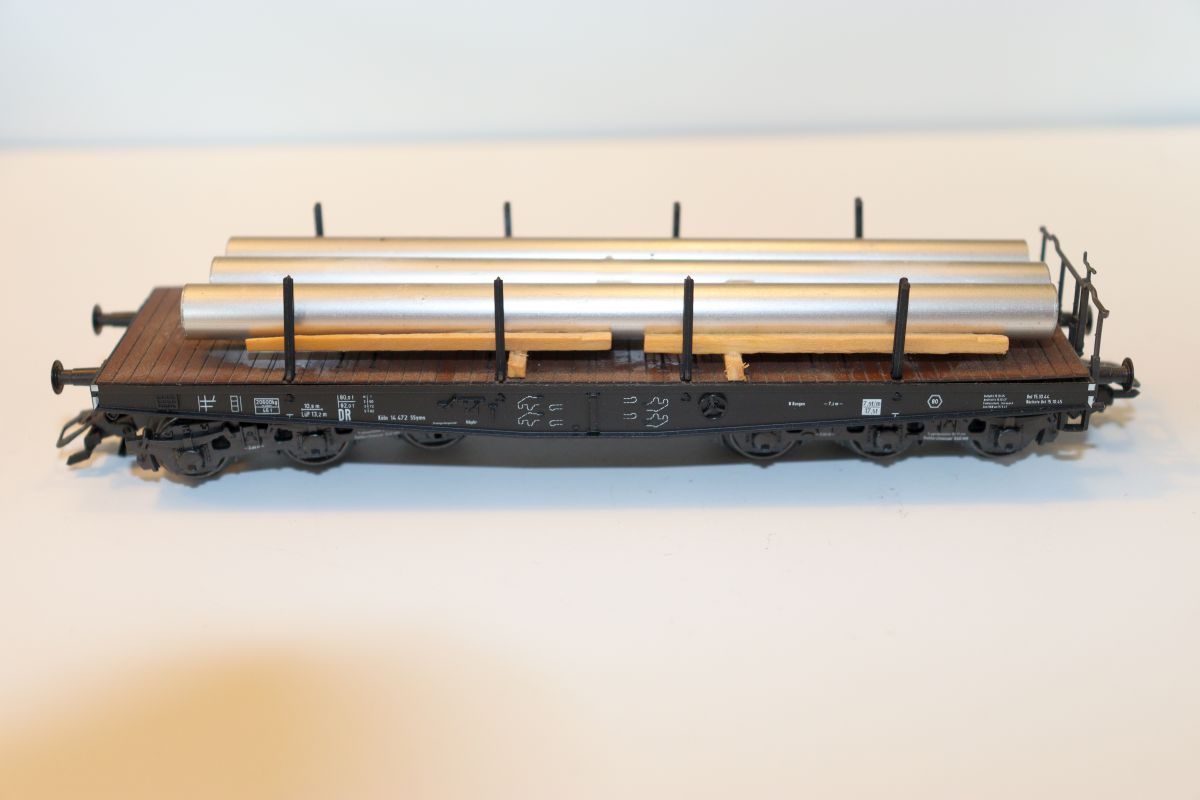 Märklin SW20945, Schwerlastwagen beladen mit Röhren, AC, für Spur H0, 