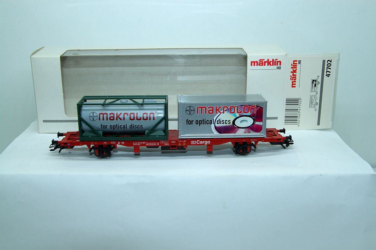 Märklin 47702, Containertragwagen mit 2 Container, Aufschrift "Makrolon for optical discs"