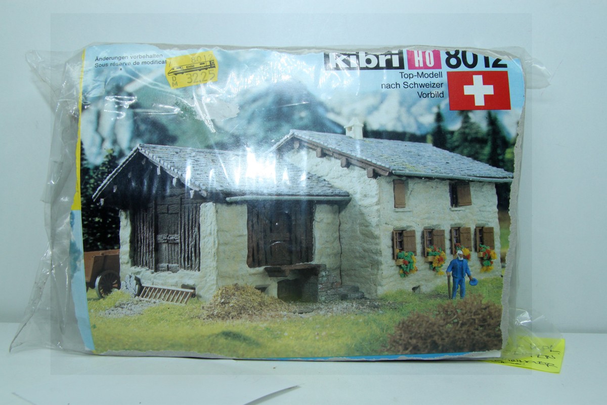 Kibri 8012, Schweizer Berghaus, Topmodell nach Schweizer Vorbild, Bausatz für Spur H0, mit Ersatzverpackung
