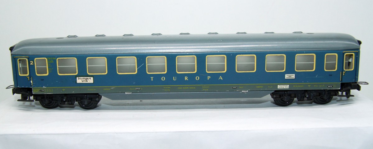 Trix Express D-Zugwagen mit Aufschrift "Touropa", SW 15562, blau/grau, DC, Spur H0, ohne Originalverpackung
