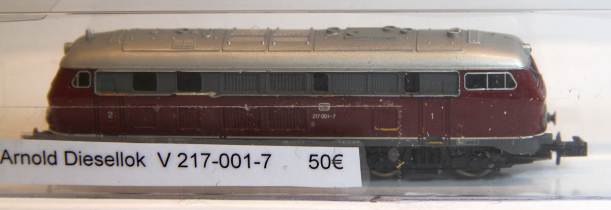 Verpackung der Arnold 2023,  Diesellok V 217 001-7 der DB,