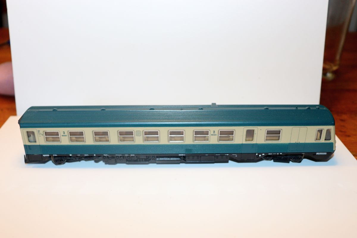 Lima 201090 & 201091,  DB Triebwagen 628 004-4 beige-türkis 2-teilig,  Epoche 4