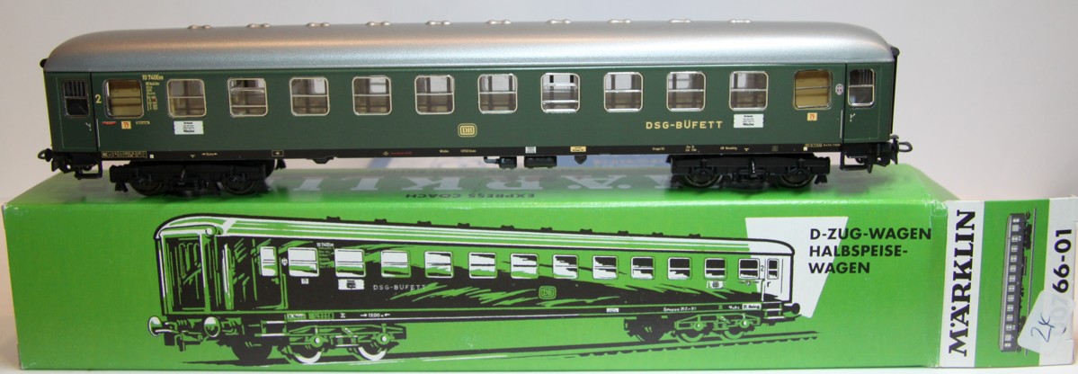 MÄRKLIN 00766-01,  Tin Plate D-Zug-Wagen, Halbspeisewagen BRbu4üm, 2. Klasse der DB, grün, AC, Spur H0, in OVP