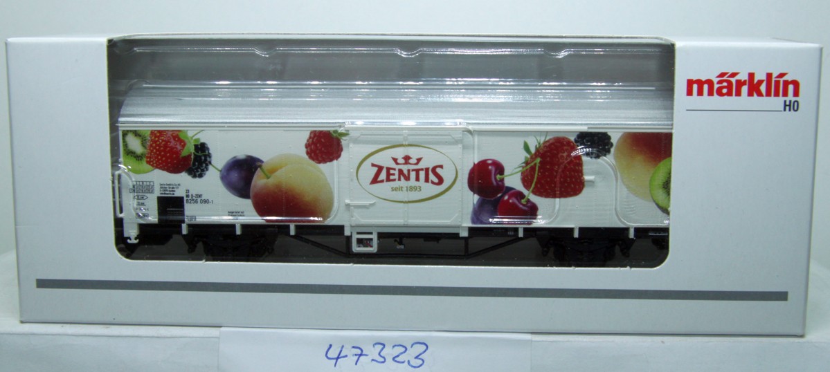 Märklin 47323, Ibblps 379 refrigerator car, AC, H0 gauge, with original packaging.