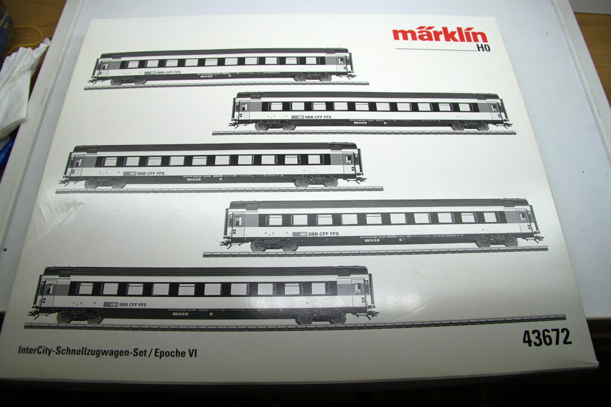 Märklin 43672, SBB InterCity Express Train Car Set
