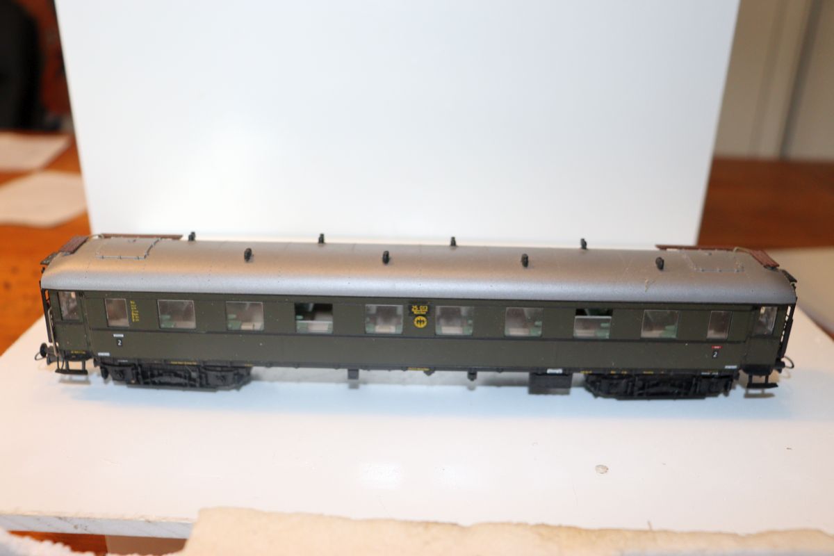 Roco  43032, Zugset Personenzug der DRG,  mit Elektrolok E44 064 und drei DRG-Personenwagen