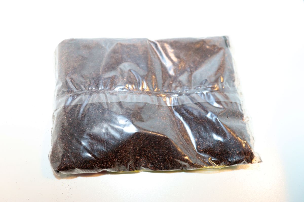  Faller scatter material, No. 704, dark brown, see pictures, in original packaging.