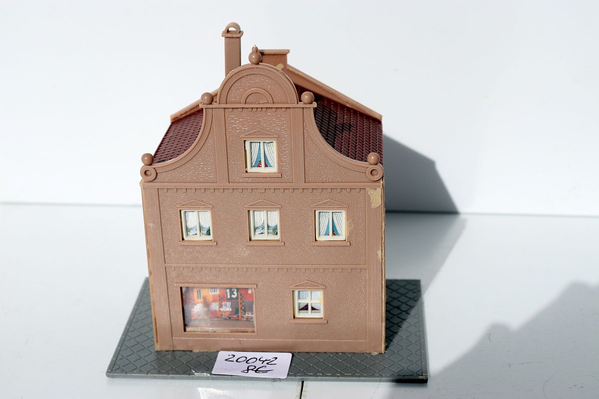 Modellbau SW20042, Reihenmittelhaus, "Intershop", Spur H0