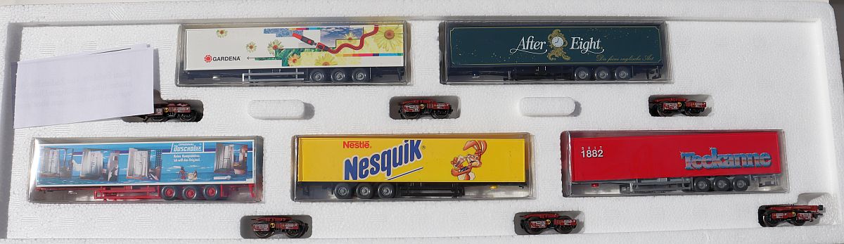 Märklin 48046, DB AG ‘Kombirail After Eight’ car set, 5 semi-trailers with coloured lettering, AC, for H0 scale,