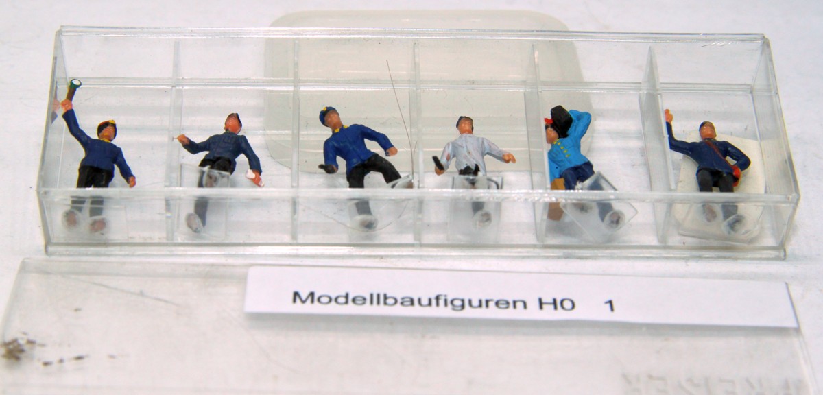 Modellbaufiguren-Set Nr 1. verschiedenes Bahnwärterpersonal, 6 Stück, für Spur H0, in Ersatzverpackung