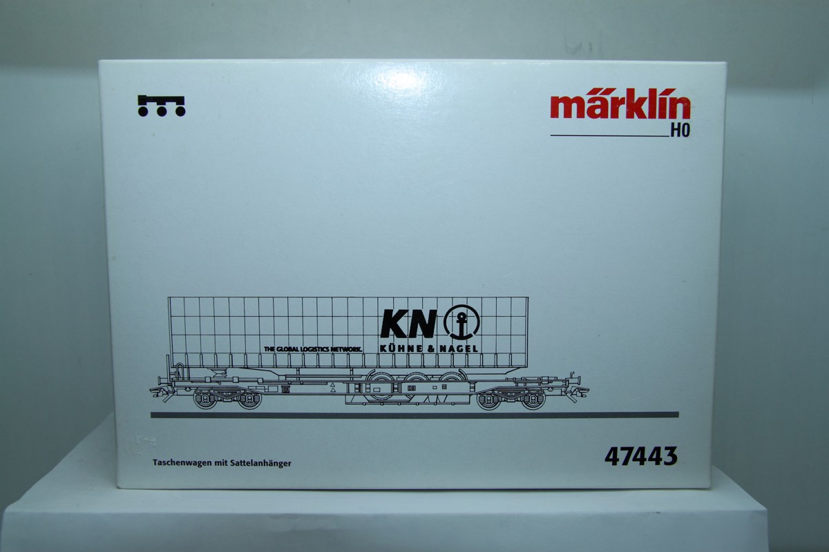 Märklin 47443, Taschenwagen mit Sattelanhänger,