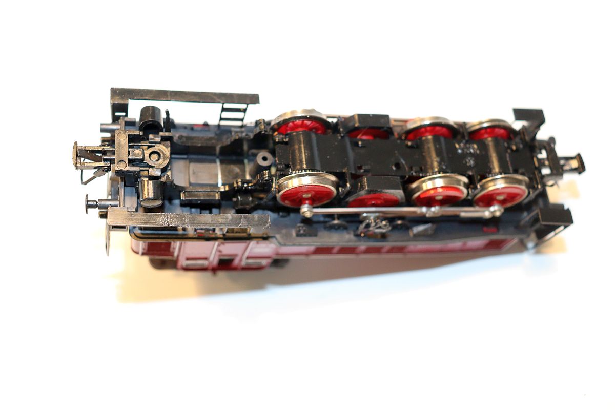 Roco 4129A, E-Lok BR 160 003-0 der DB, rot, DC, Spur H0,