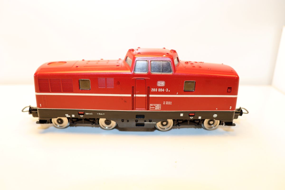 Lima SW21125, DB diesel locomotive BR 280 004-3, red, DC, for H0 gauge, 
