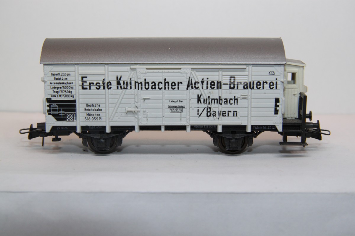 Roco 46015, gedeckter Güterwagen, Aufschrift "Erste Kulmbacher Actien Brauerei", DC, Spur H0, ohne OVP