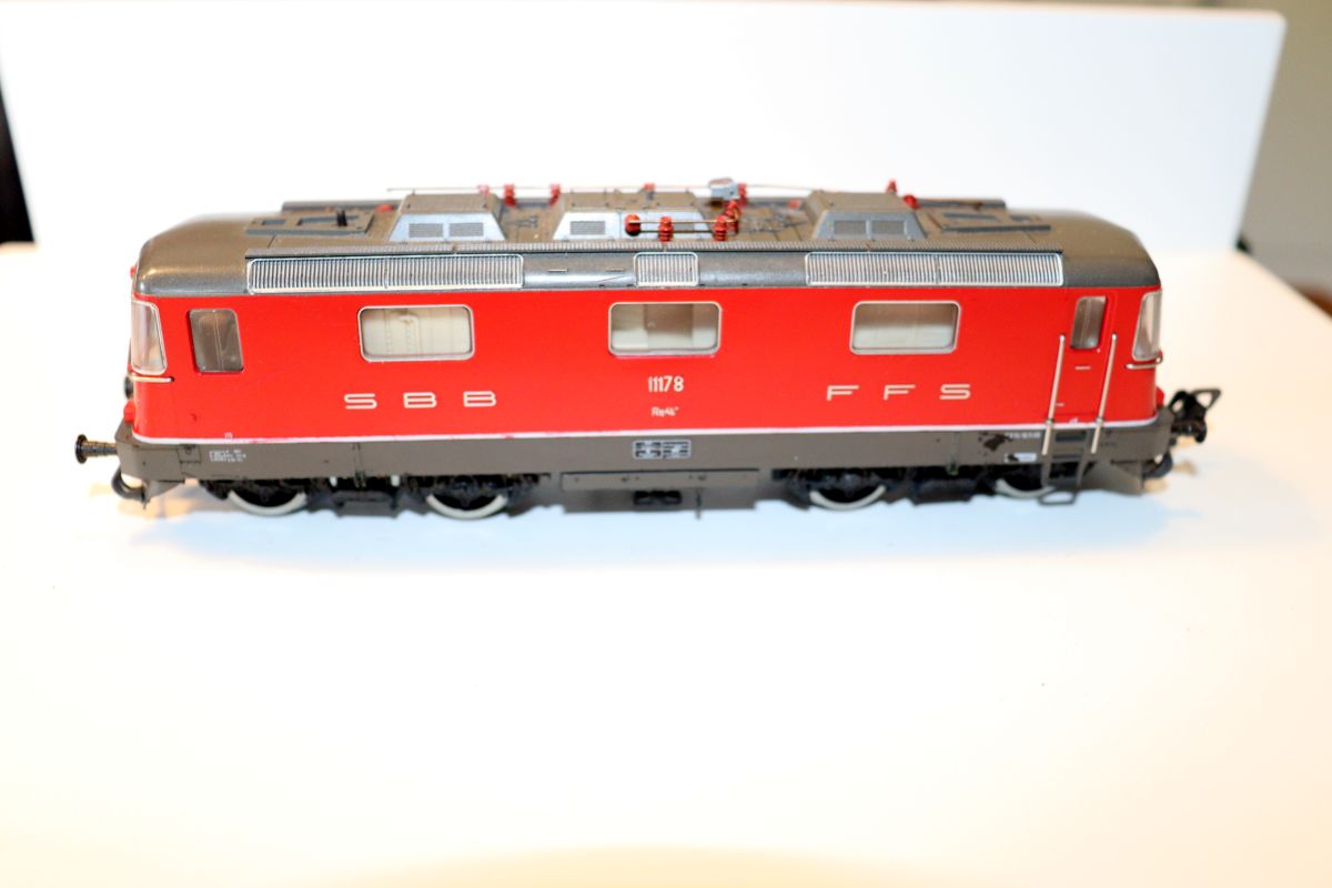 Fleischmann SW20879, electric locomotive, Re4/4, E11178, SBB, CFF, red, DC, for gauge H0, see pictures