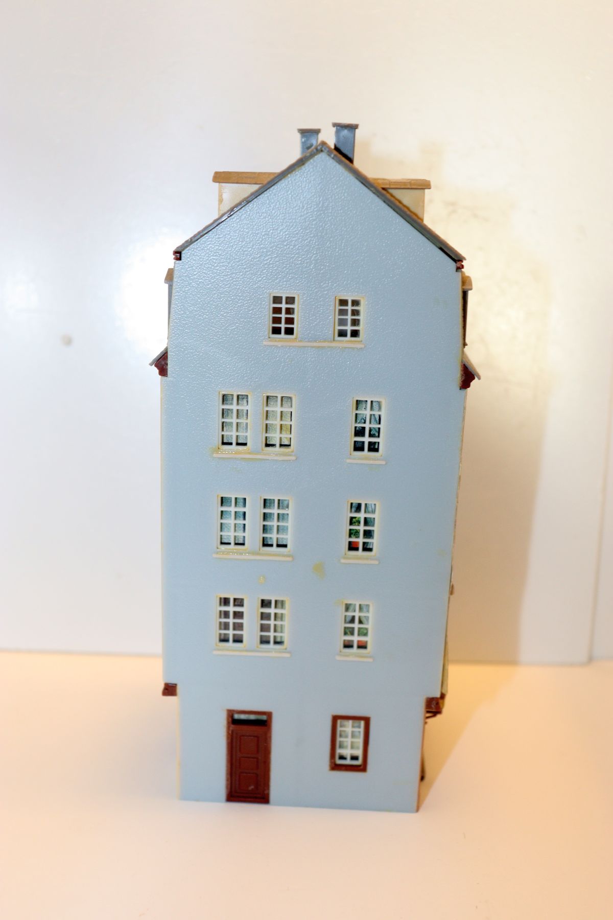 Modellbau SW21664, Fachwerkhaus mit Geschäft, historische Restauration zum Römerberg