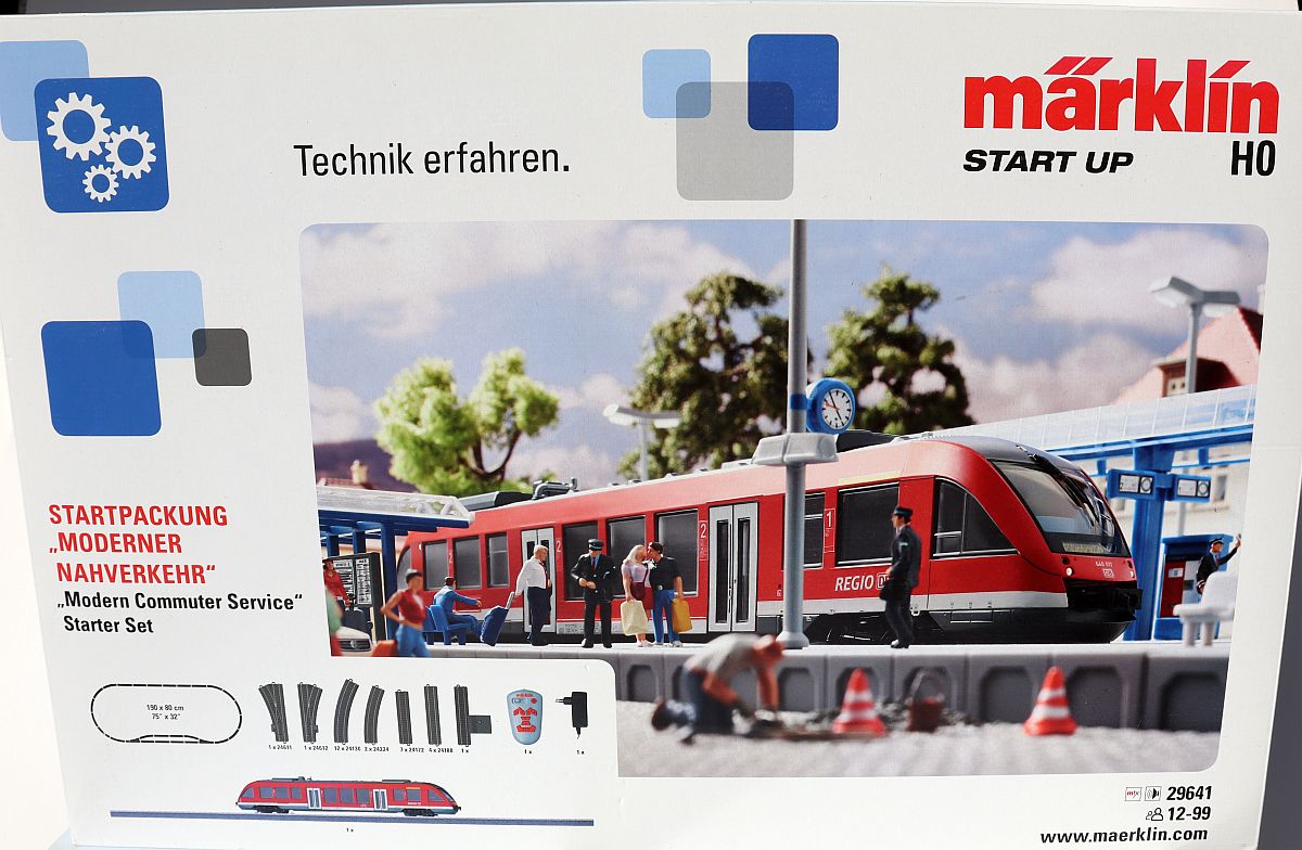 Märklin 29641, Start-Up - “Modern Local Transit” Starter Set featuring DB AG Class 640 (LINT 27), for H0 scale, with original packaging