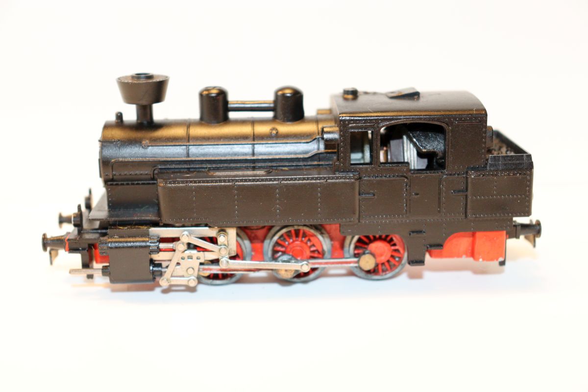Kleinbahn SW21086, Dampflok, Tenderlok, vintage, schwarz, DC, für Spur H0, siehe Bilder