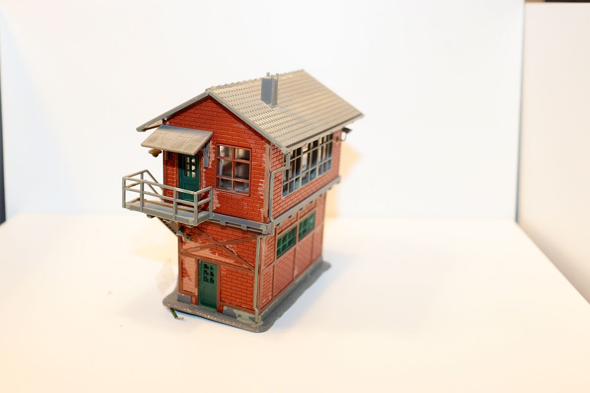 Modellbau SW20286, small two-storey workshop with lighting, (already assembled from kit, the item comes from a dismantled layout), for H0 scale, 