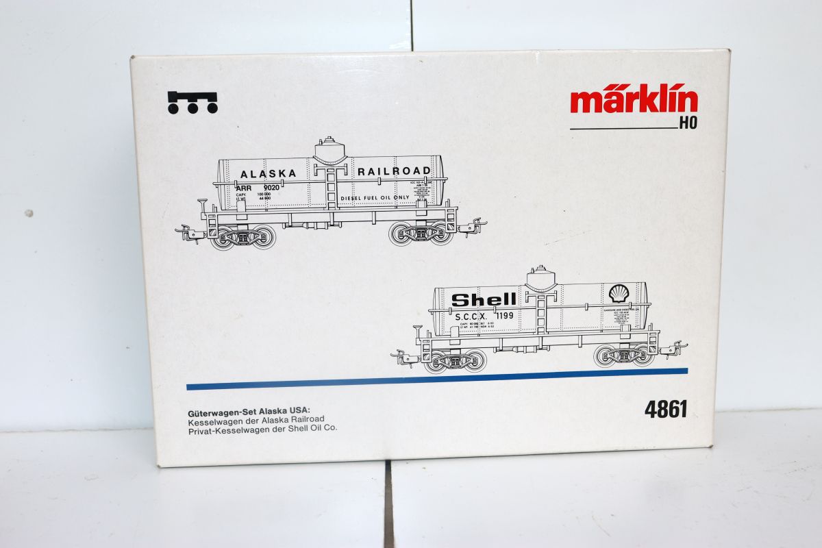Märklin 4861, Alaska, USA Freight Car Set, consisting of Alaska Railroad tank cars and private tank cars from Shell Oil Co., AC,