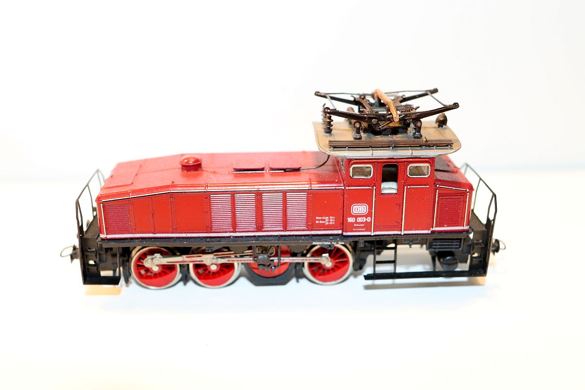 Roco 4129A, E-Lok BR 160 003-0 der DB, rot, DC, Spur H0,
