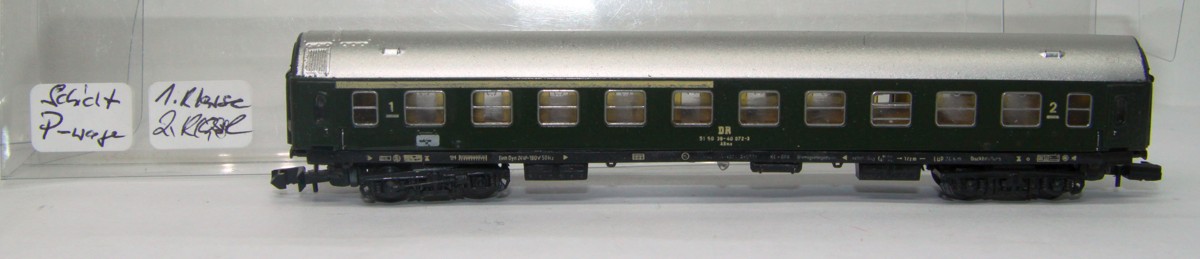 Schicht Personenwagen 1./2. Klasse der DB, grün, DC, Spur N, in ErsatzVP