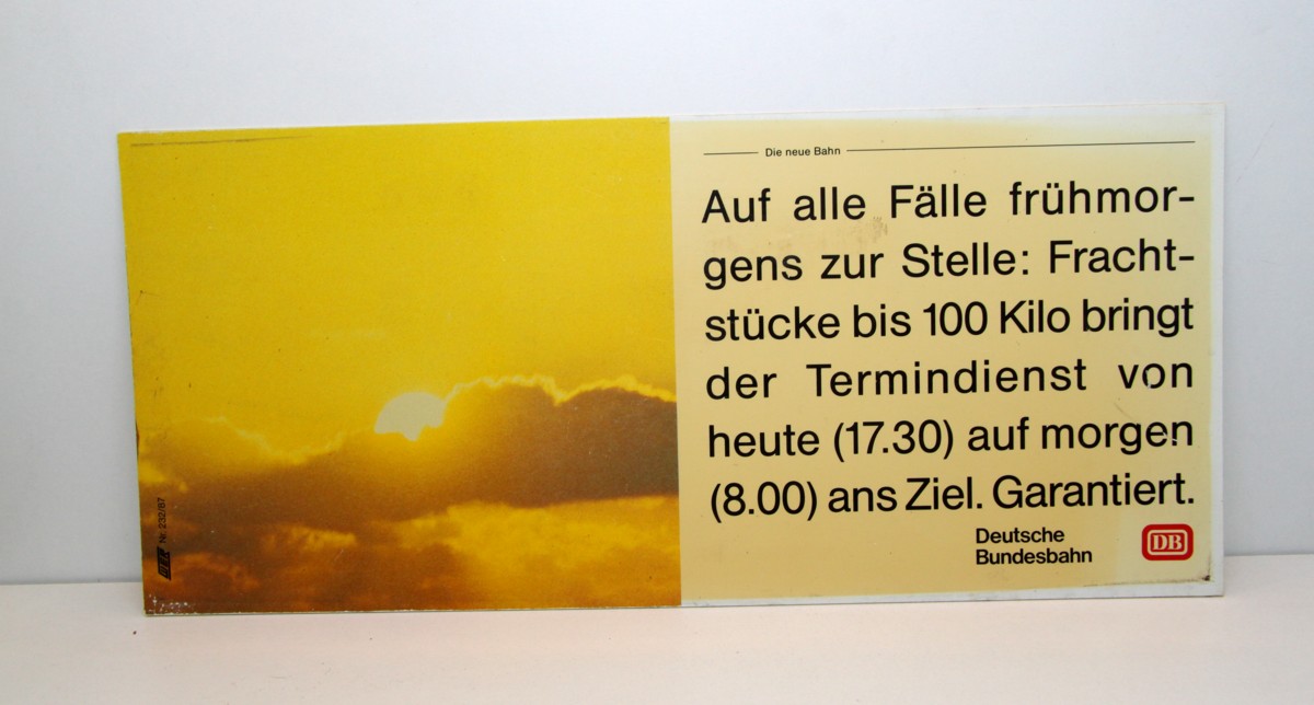 DB Zugschild 1 aus Kunststoff, "Die neue Bahn" mit Aufschrift "Auf alle Fälle...