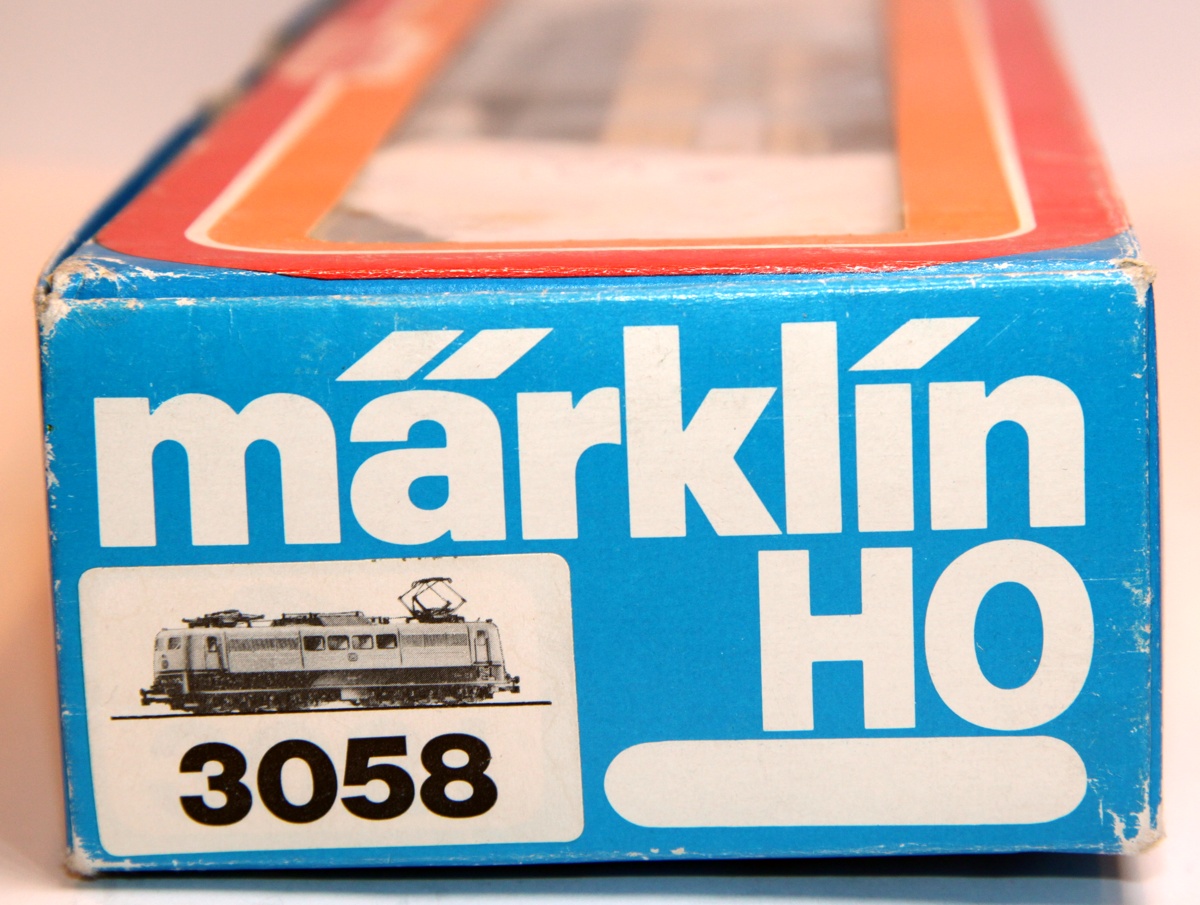 Märklin 3058, Elektrolok, Baureihe 151 der DB beige/türkis, Betriebsnummer 151 104-7