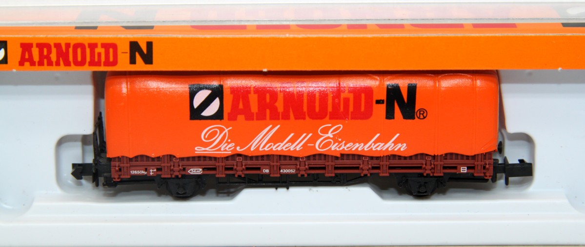 Arnold 4476, Rungenwagen mit Plane „Arnold“ der DB. DC, Spur N, in OVP