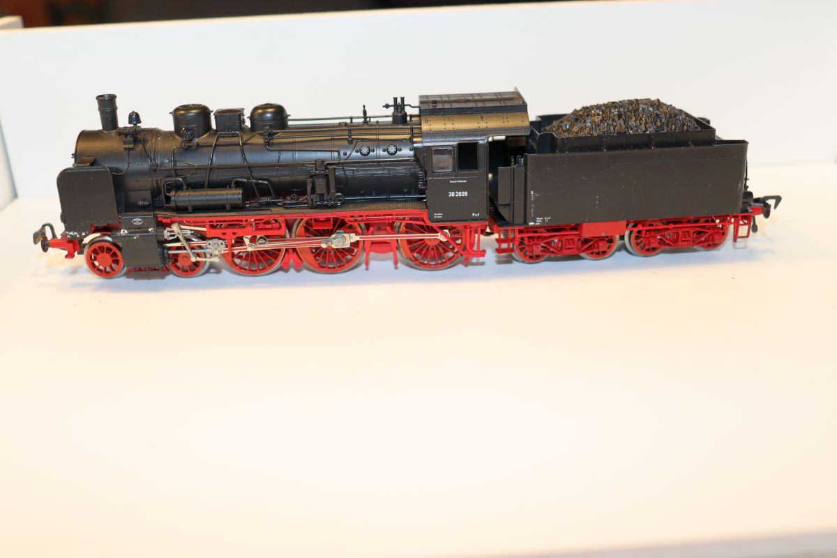 Fleischmann 4160, steam locomotive with tender BR 38 2609 of the DRG,, DC, for gauge H0, see pictures, 