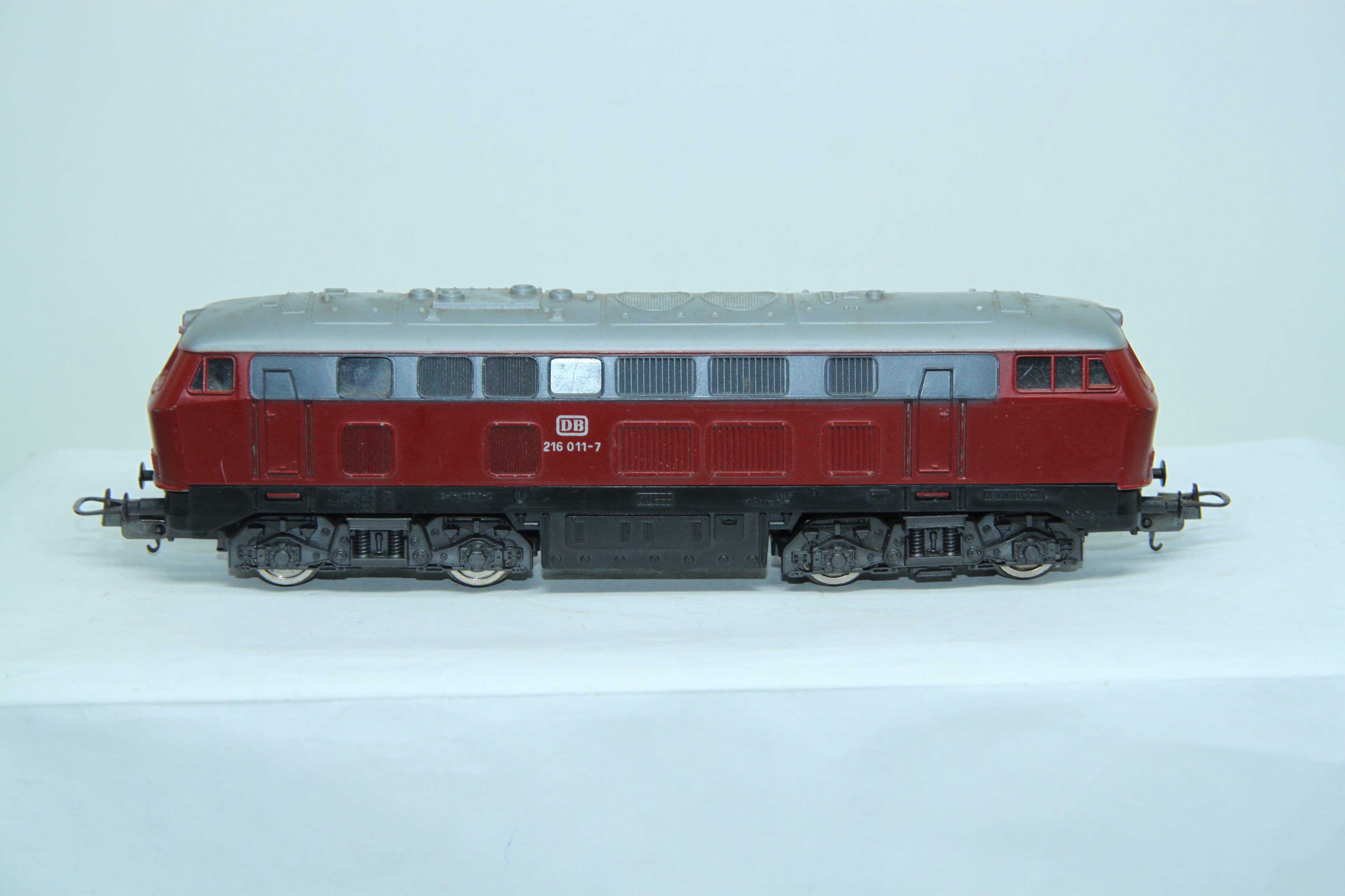 LIMA Diesellok der DB, BR 216-011-7, SW 15544, bespielt,  siehe Bilder, eine Funktionsprüfung wurde durchgeführt, DC, Spur H0, ohne Originalverpackung