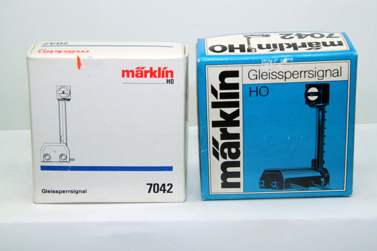 Märklin 7042, blocking signal for HO scale, with original packaging, 