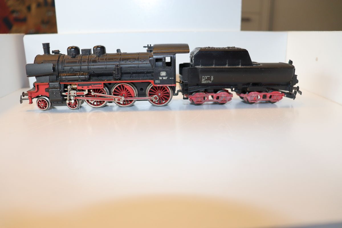 Märklin 3098, Dampflok mit Tender, BR 38 1807 der DB, für 3-Leiter Gleichstrom, , DC, für Spur H0, siehe Bilder