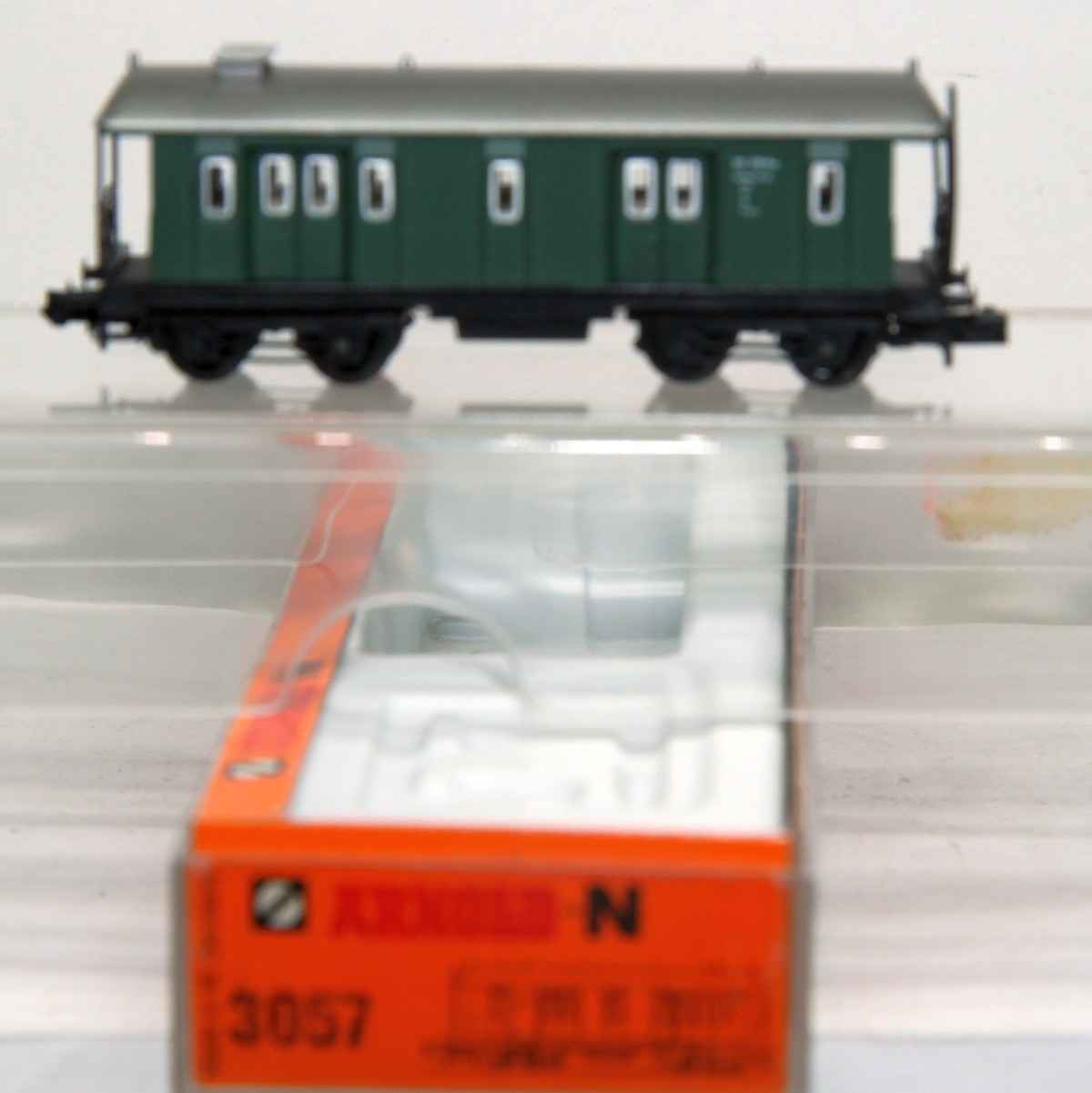Arnold 3057, Langenschwalbacher Gepäckwagen der DRG, DC, Spur N, in Originalverpackung