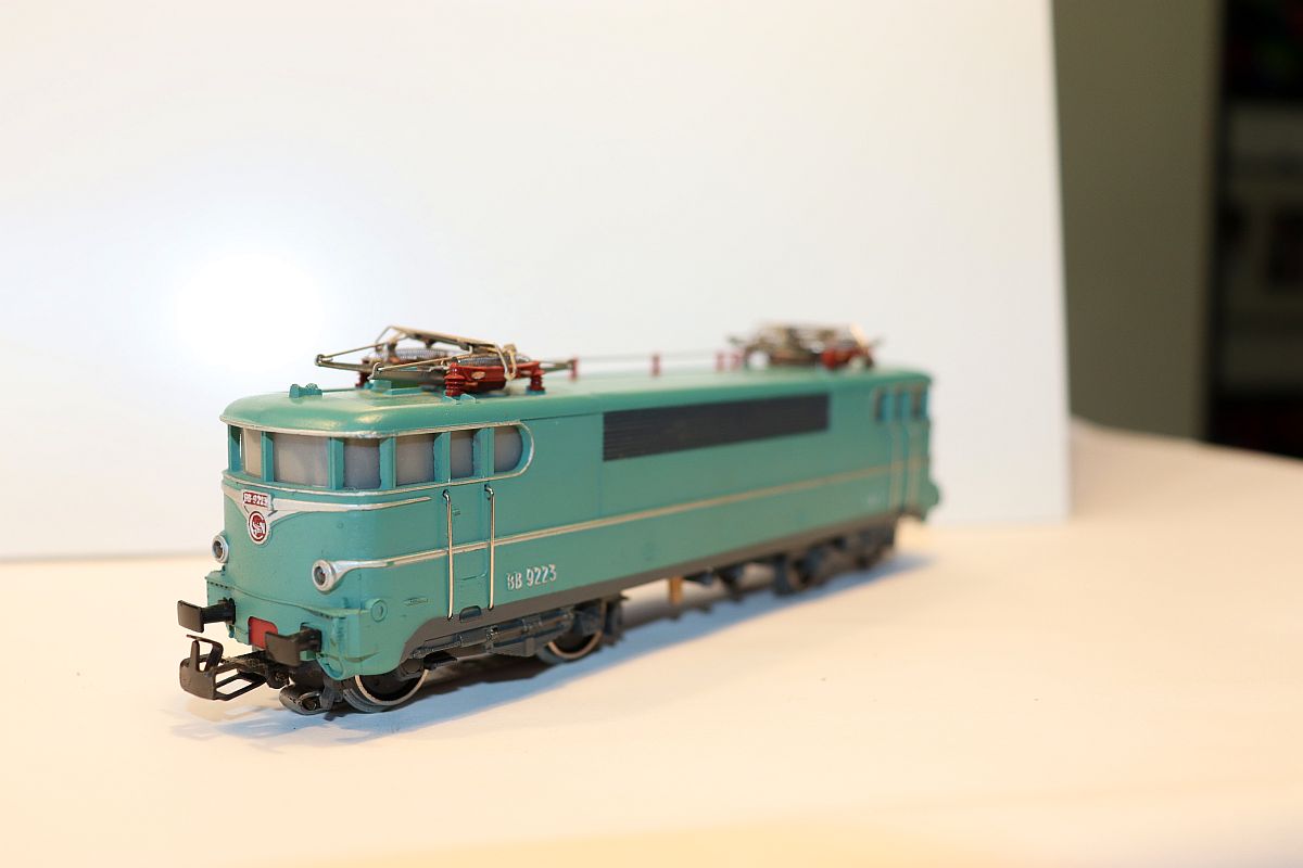 Märklin 3038, Electric locomotive, SNCF series BB 9200, cast iron body, lettering road no. BB 9223, AC, for H0 scale, 