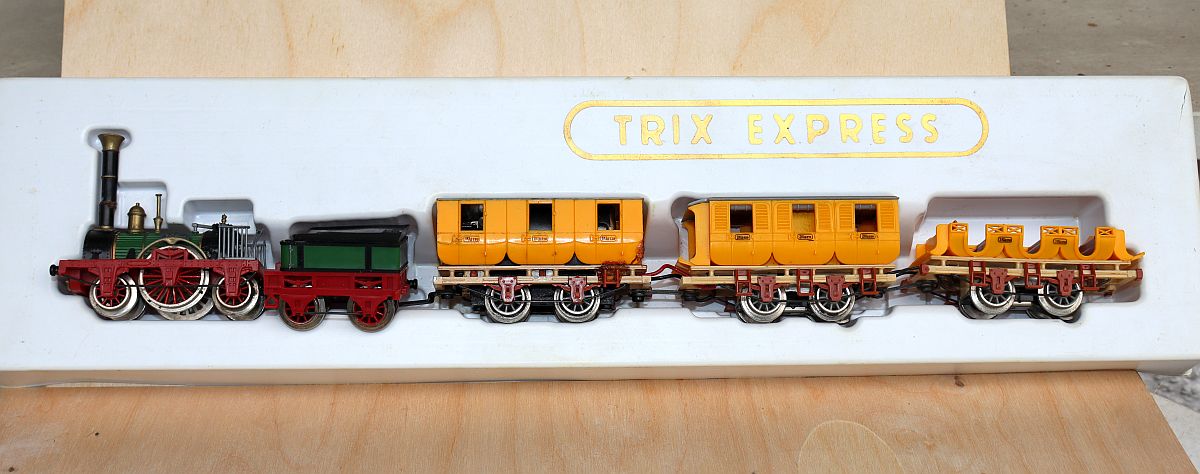 Trix Express 1530, "The Eagle", for H0 gauge, with original packaging