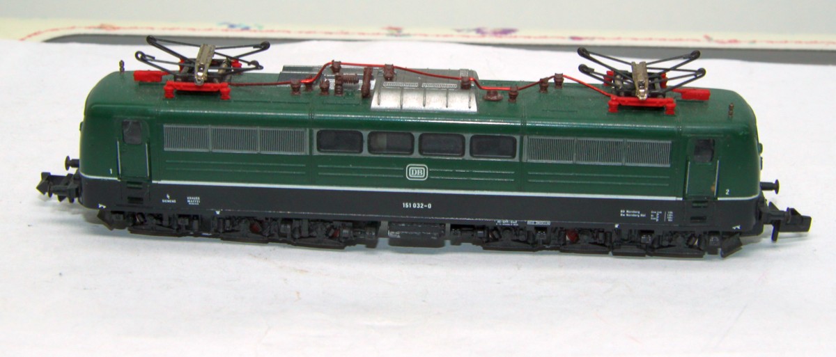 Arnold  Elektrolokomotive BR 151-032-0, grün, DC, Spur N, in Ersatzverpackung