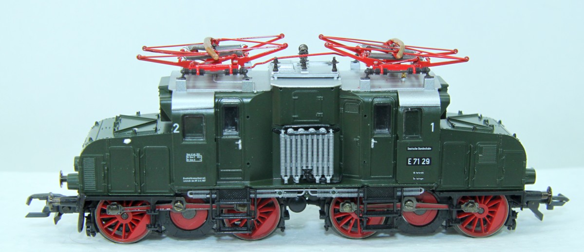 Roco 43816, Elektrolokomotive BR E 7128 der DB, grün, DC, Spur H0, in Originalverpackung, siehe Bilder