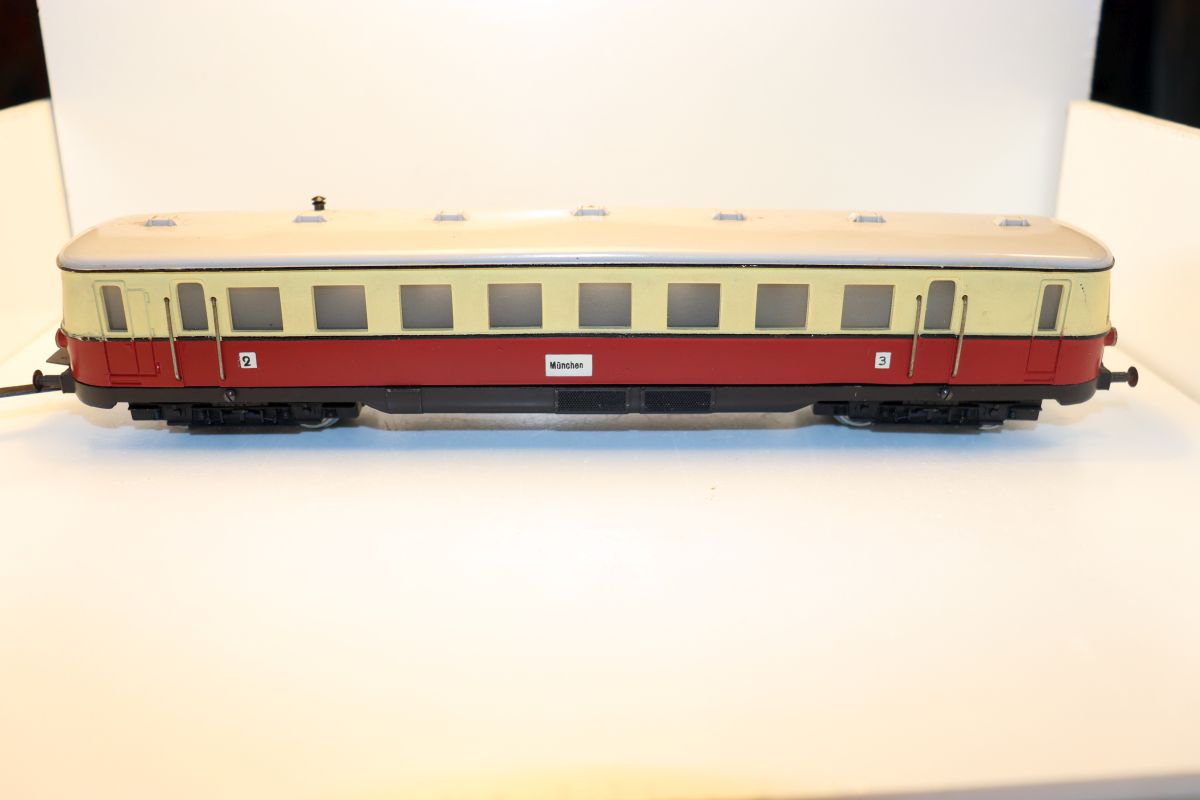 Fleischmann 1371/R, double diesel railcar, RARITY, DC, for H0 gauge, see pictures, 