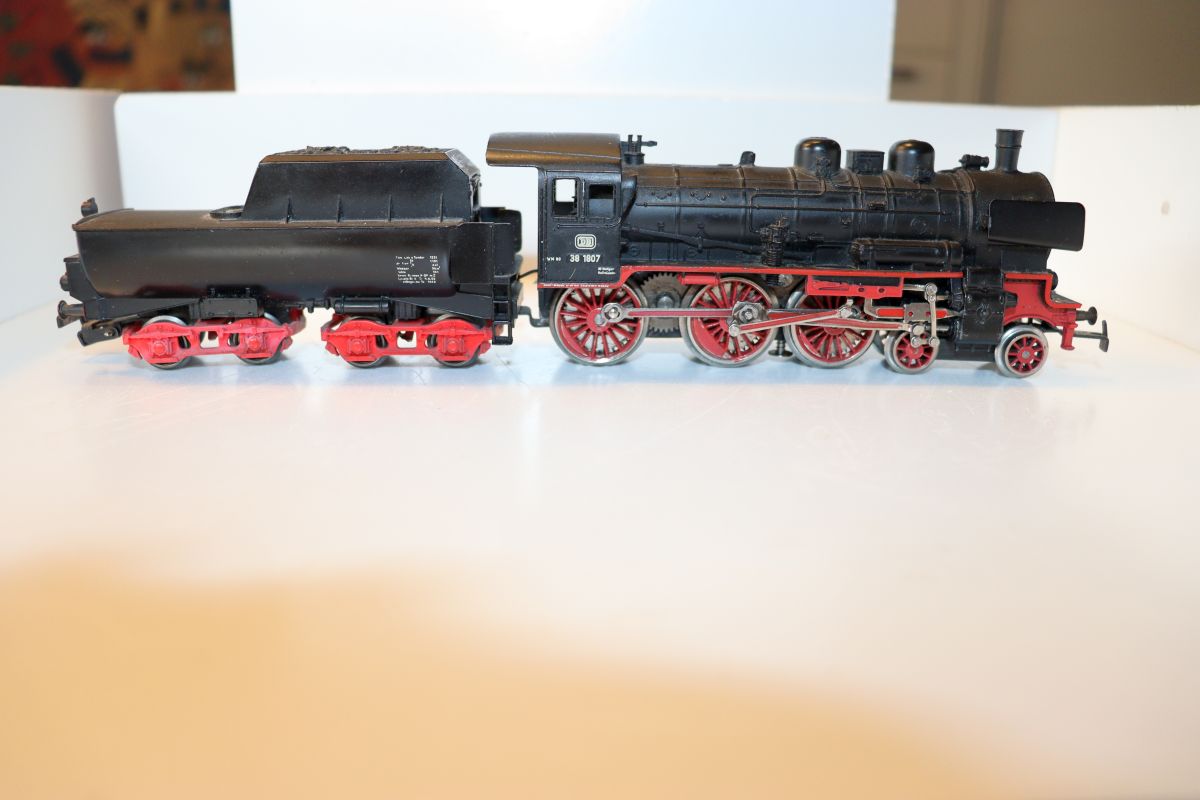 Märklin 3098, Dampflok mit Tender, BR 38 1807 der DB, für 3-Leiter Gleichstrom, , DC, für Spur H0, siehe Bilder