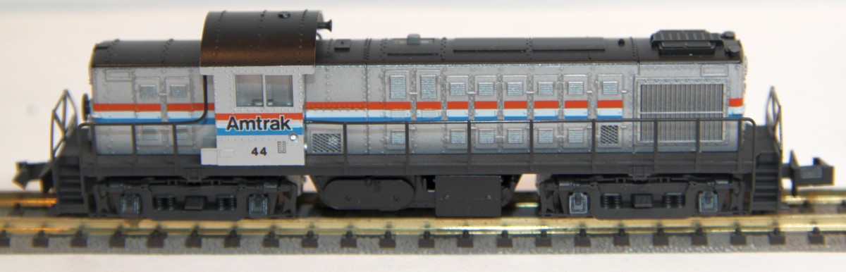 Kato 17708, US Diesellok "Amtrak", 