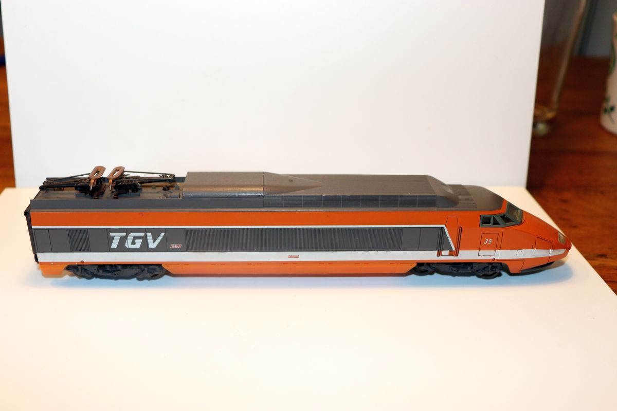 Lima SW22111, Zugmaschine aus dem Lima 149711 H0 TGV Zugset der SNCF