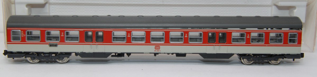  Fleischmann 7432,  Mittelwagen S-Bahn BR 914 019-5 der DB, DC, Spur N, in OVP