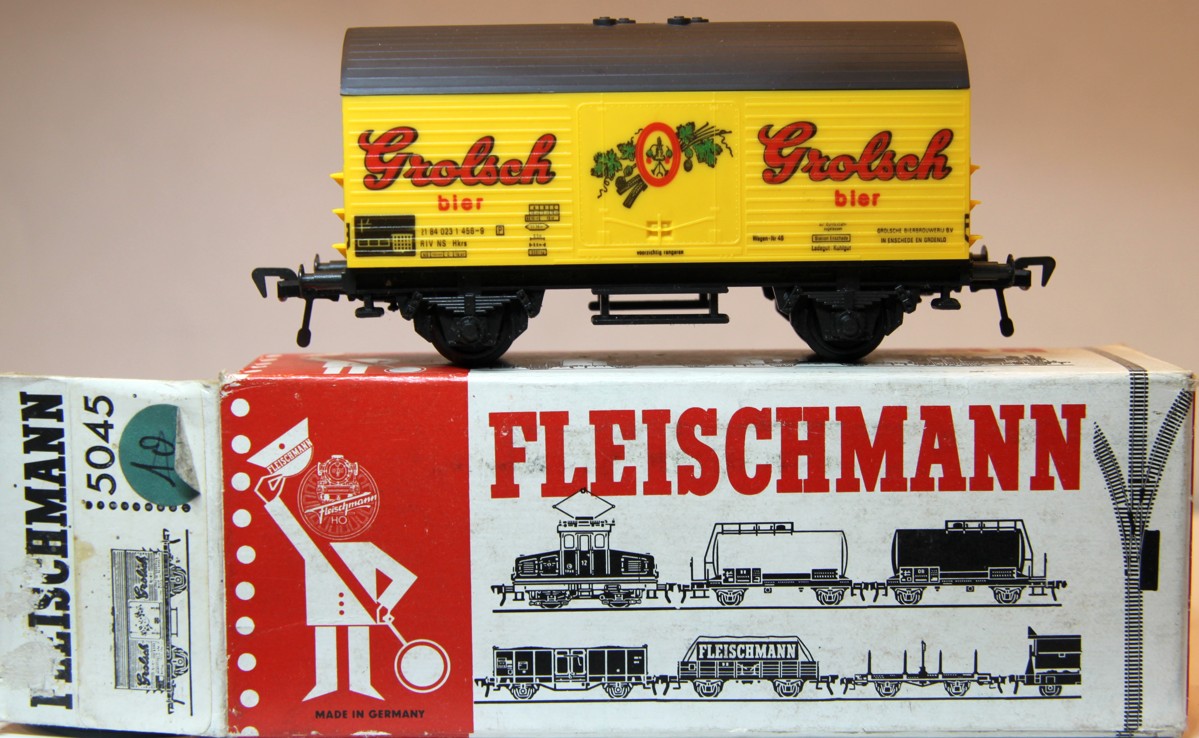 Fleischmann 5045, gedeckter Güterwagen Grolsch Bier, DC, Spur H0, mit OVP