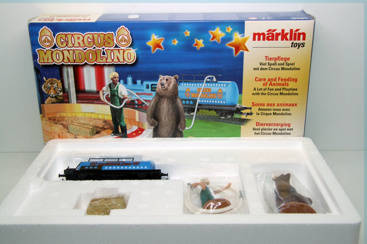 Märklin my world 78090, Circus Mondolino, Tierpflege (Ergänzungspackung), Spur H0, mit Originalverpackung, geeignet für Kinder ab 4 Jahren
