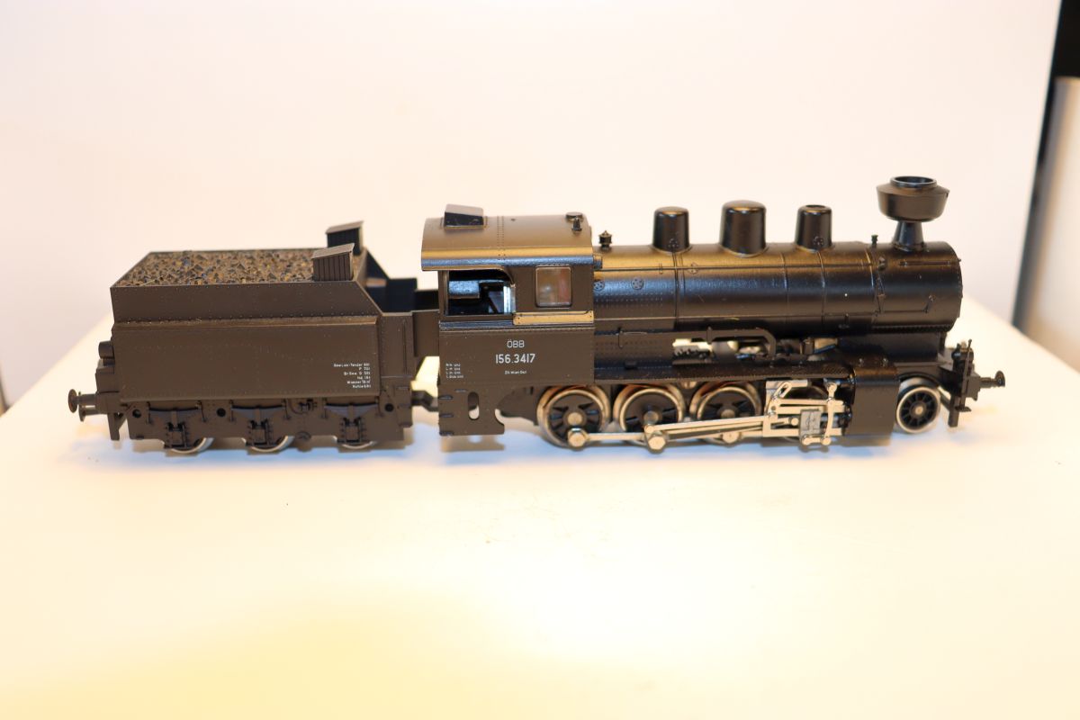 Kleinbahn 156, Dampflok 156.3417 mit Tender der ÖBB, schwarz, Epoche.3.