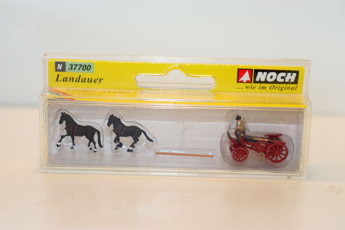 Noch 37700, Landauer, for N scale, with original packaging.