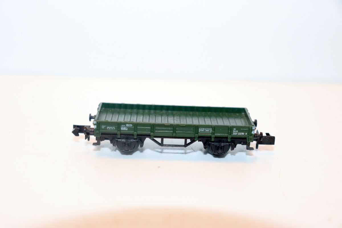 Arnold  SW22253, Niederbordwagen, grün,  DC, für Spur N