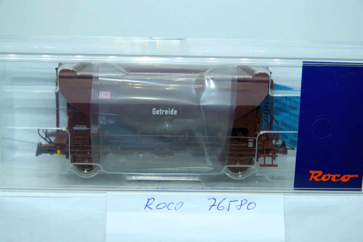 Roco 76580, Schwenkdachwagen, Bauart Tds, braun, mit Aufschrift „Getreide“ der Deutschen Bahn AG, Epoche V, DC, Spur H0, mit Originalverpackung