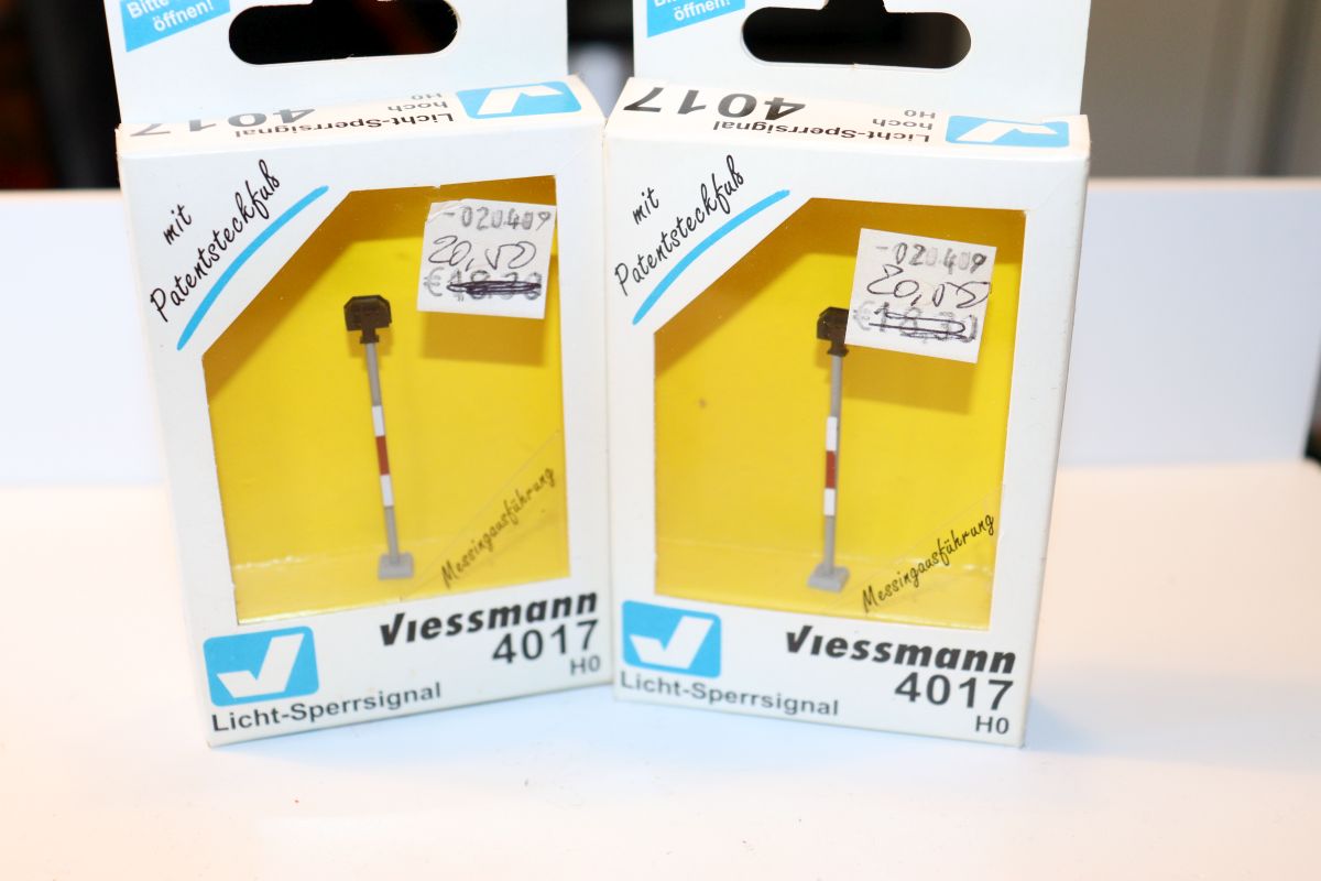 Viessmann 4017, Product information "H0 Light blocking signal, high, DC, for gauge H0, see pictures, 